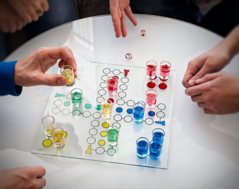 Mensch ärgere dich nicht - Trinkspiel - für 11,90€ inkl. Versand statt