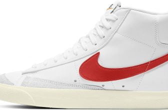 nike blazer mid 77 vintage women white hyper crimson black royal pulse