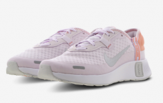 Nike Reposto Grundschule Sneaker in Light Violet Sneaker für 29,99 € inkl. Versand (statt 52,00 €)