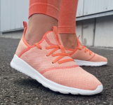 Adidas Cloudfoam Pure rot/rosa (28-38) für 32,23 € inkl. Versand (statt 49,00 € )