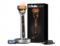 Gillette Labs Heated Razor Nassrasierer Herren, Rasierer + 2 Rasierklingen + Ladestation beheizbar für 78,38 € inkl. Prime Versand (statt 104,96 €)