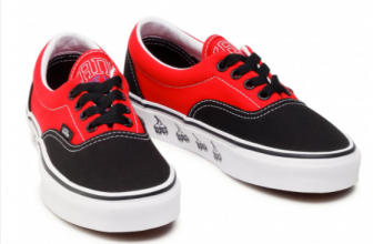 Vans Era New Varsity Blkhghriskrd Sneaker (Gr. 35 bis 45) für 38,00 € inkl. Versand (statt 56,91 €)