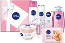 NIVEA Geschenkbox Rosa für 14,96 € inkl. Prime-Versand