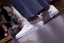 Vans Jn Old Skool Sneaker (Gr. 36 bis 39) für 33,90 € inkl. Versand