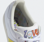 Adidas Originals Superstar Pride (37 bis 47) für 56,00 € inkl. Versand (statt 100,00€)