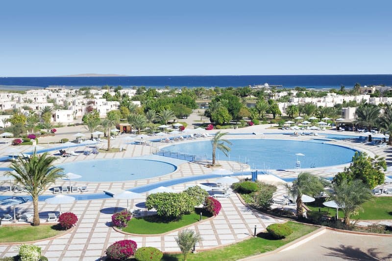 Hurghada - 7 Nächte im 5* Pharaoh Azur Resort mit All inklusive für 189,00 € pro Person