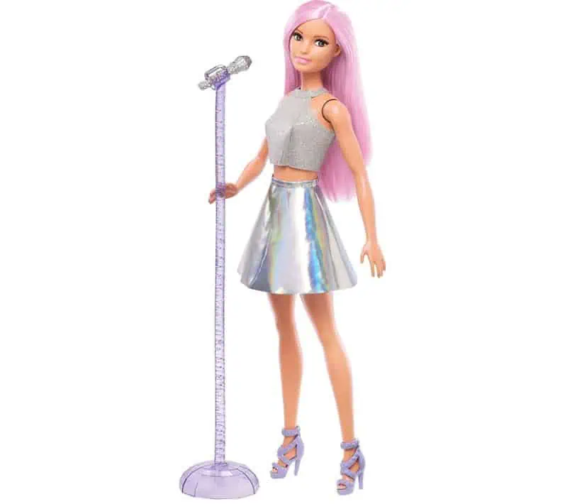 Barbie FXN98 – Sängerin-Puppe mit Mikrofon und pinkfarbenem Haar für 10,33 € inkl. Prime-Versand (statt 15,24 €)