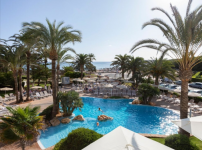 Mallorca erste Strandlage🔥6 Tage/ 5 Nächte im 4* Hipotels Dunas Cala Millor mit Flügen, Transfer & Zug ab 170,00 €