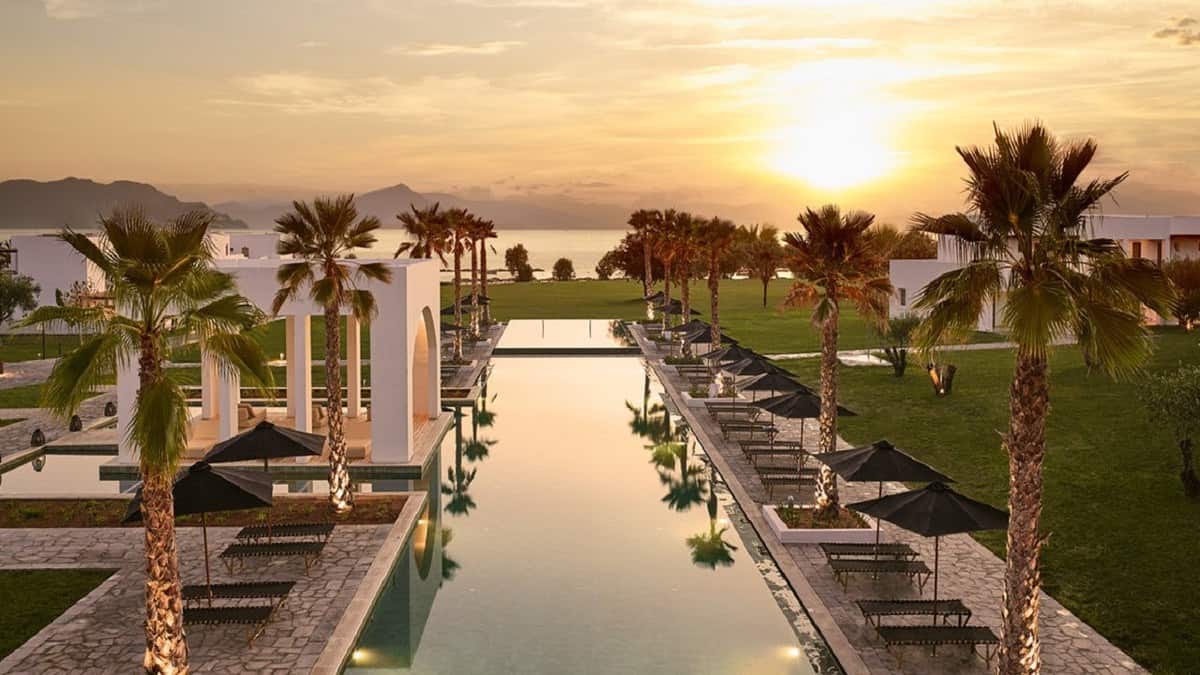 Griechenland HolidayCeck Award Hotel: 7 Nächte im 4,5* Grecotel Casa Marron mit Direktflügen, All Inclusive & Zug zum Flug und Transfer ab 550,00 € p.P