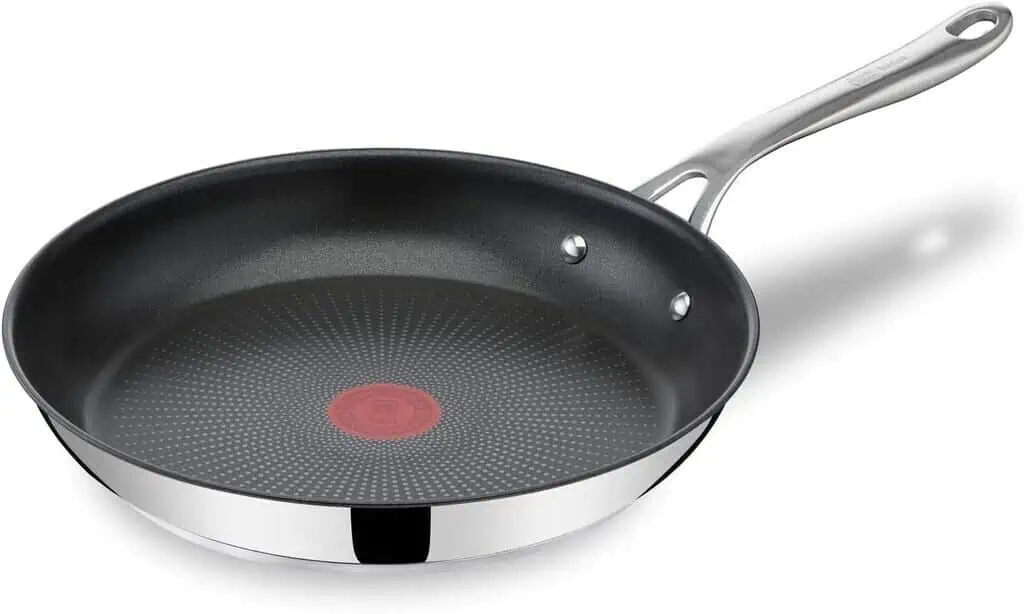 Tefal Cook’s Direct Jamie Oliver Bratpfanne 28 cm (E30406) für 40,94 € inkl. Versand (statt 56,98 €)