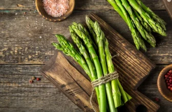 Marktguru: 0,50 € Cashback auf grünen Spargel (effektiv 400g Bund bei EDEKA für 3,49 €)