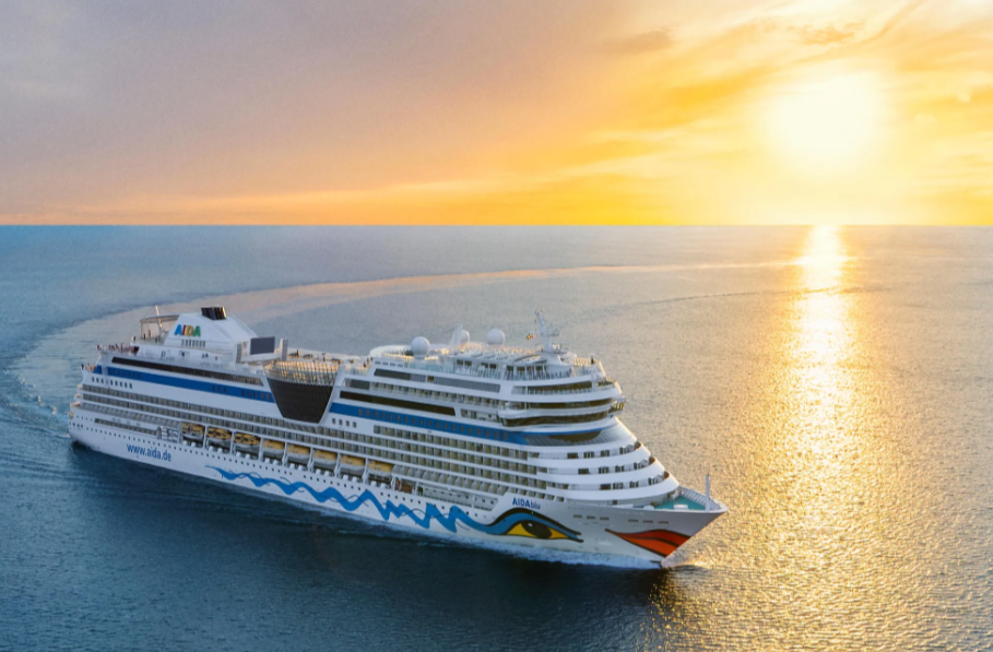 AIDAblu 💙 Kinder u. Jugendliche bis 24 Jahre reisen kostenlos auf ausgewählten Kreuzfahrten (Sommerferien)