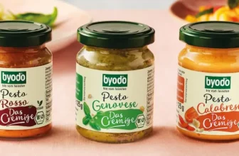 Glas mit Bio-Pesto von Byodo