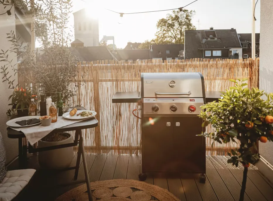 Enders Chicago Next 3 R Turbo Gasgrill ab 199,99 € bei Abholung im Toom (statt 259 €)