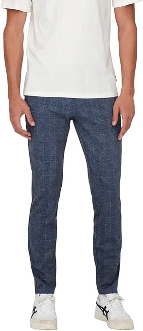 ONLY & SONS Male Slim Fit Chino Hose (Gr. 27W / 32L bis 38W / 34L) für 15,13 € inkl. Prime-Versand (statt 28,00 €)