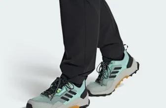 Adidas Terrex AX4 Wanderschuh IF4870 (Gr. 36 bis 45 1/3) für 55,00 € inkl. Versand (statt 98,54 €)