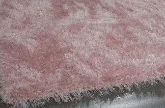 Hochflor-Teppich Glamorous (60 x 100 cm) für 7,92 € inkl. Versand (statt 20,00 €)