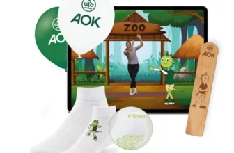 Gratis: Familienset mit gratis 2 Paar Stoppersocken, Lesezeichen und Luftballons (AOK Bayern)