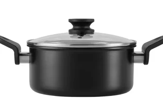 Ninja ZEROSTICK Classic Suppentopf mit Deckel 20 cm CW50220DE ab 16,99 € inkl. Versand (statt 39,00 €)