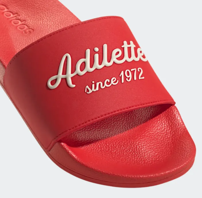 Schnäppchen, Deals und Rabattcodes des Tages - Rote adidas Shower Adilette