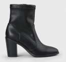 Buffalo Funda Damen Stiefelette in Glattleder-Optik für 23,92€ inkl. Versand (statt 54€)