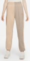 Nike Sportswear Pant Jogginghose Pearl (Gr. S bis L) für 33,99 € inkl. Versand (statt 44,97 €)