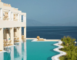 8 Tage Kos! Im 4* Mitsis Family Village Beach Hotel mit All Inclusive Hotel mit Flug, Transfer & Zug ab 448€