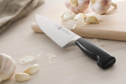 ZWILLING Vier Sterne Kochmesser 20 cm für 39,99 € inkl Versand (statt 60,80 €)