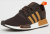 Adidas Originals NMD_R1 Herren Sneaker (Gr. 41 1/3 bis 47 1/3,dunkelbraun / beige) für 70,00 € inkl. Versand (statt 100€)