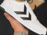 hummel STADIL LIGHT Sneaker (Größen 36-46) für 23,14€ inkl. Versand